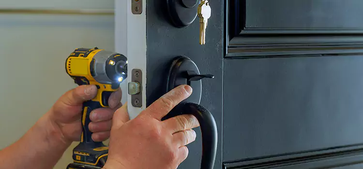 Commercial Door Lock Installation Reading